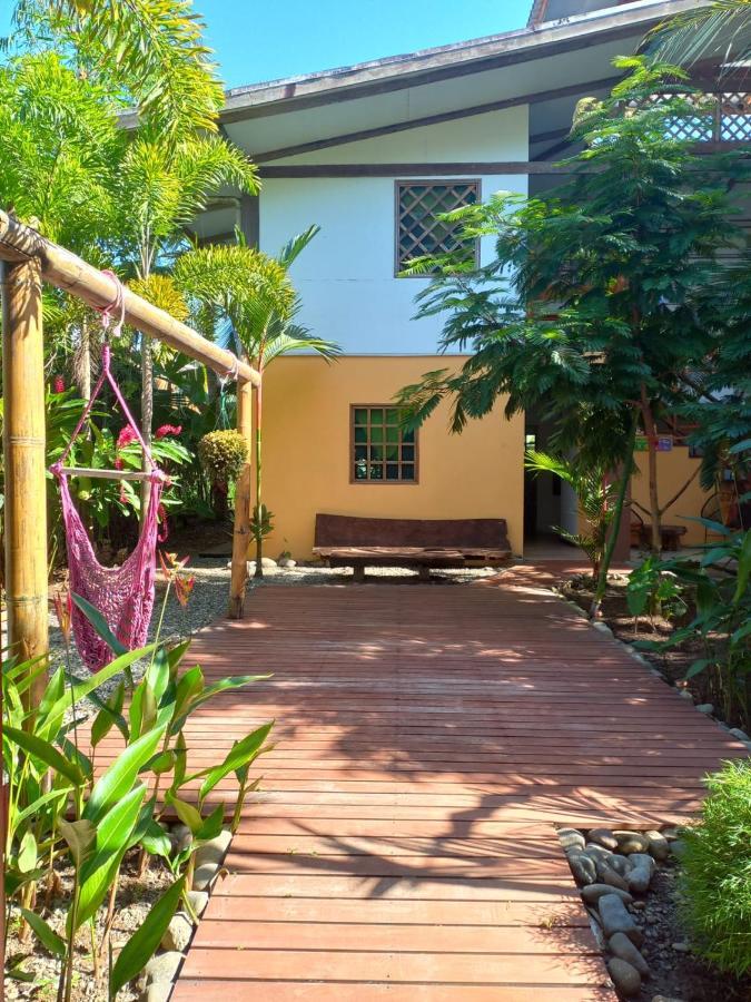 Pagalu Hostel Puerto Viejo de Talamanca المظهر الخارجي الصورة