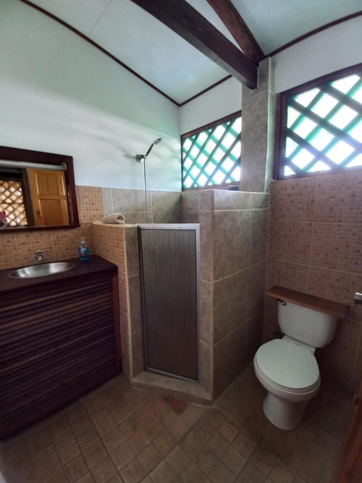 Pagalu Hostel Puerto Viejo de Talamanca المظهر الخارجي الصورة